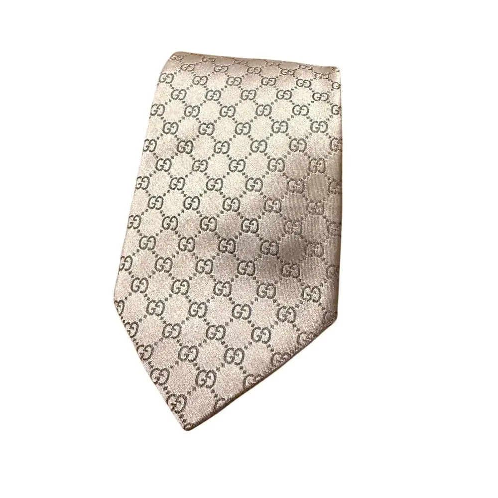 Gucci Silver GG Logo Silk Tie - Picture 4 of 10